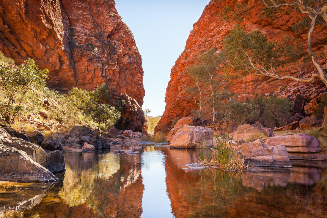 Simpson Gap, 22 km west of Alice Springs, Northern Territory, Australia 2000pc Puzzle