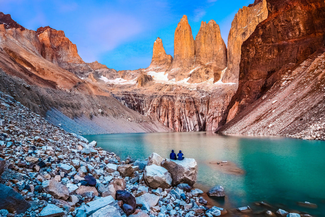 Torres del Paine, Laguna Torres National Park, famous emblem of Patagonia, Chile 2000pc Puzzle