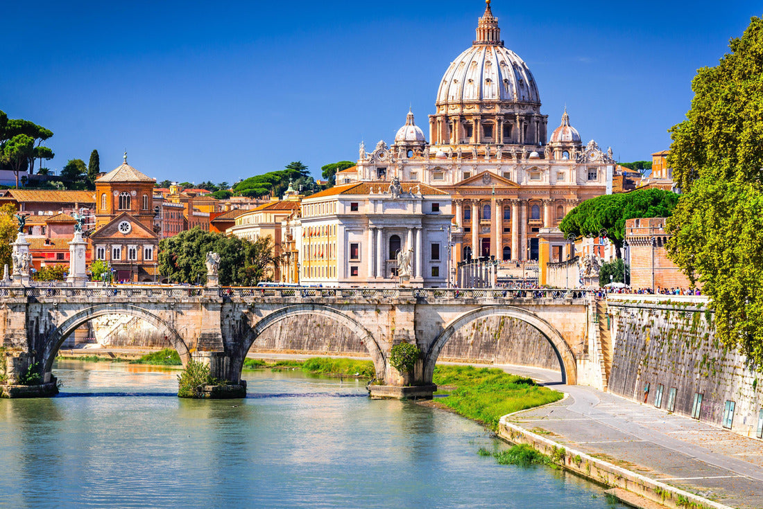 Rome, Italy. Vatican dome of St. Peter's Basilica (Italian: San Pietro) and Sant'Angelo Bridge, over the Tiber River 2000pc Puzzle