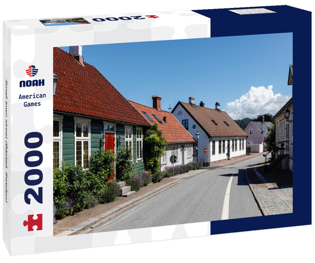 Small town street (Båstad, Sweden) 2000pc Puzzle