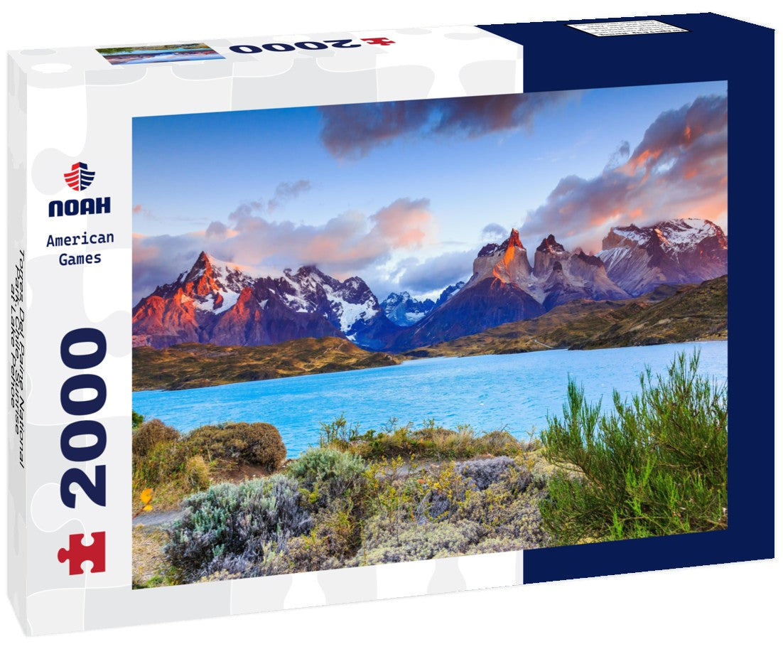 Torres Del Paine National Park, Chile. Sunrise at Lake Pehoe 2000pc Puzzle