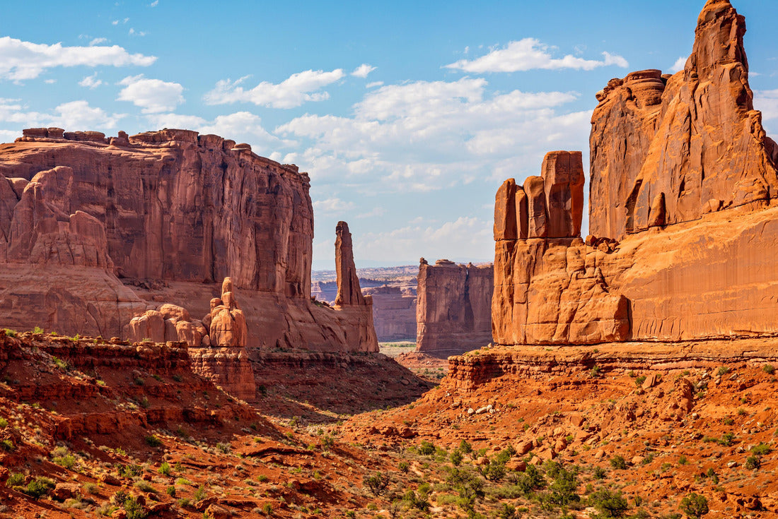 Park Avenue Trailhead view in Arches National Park, Moab, Utah 2000pc Puzzle