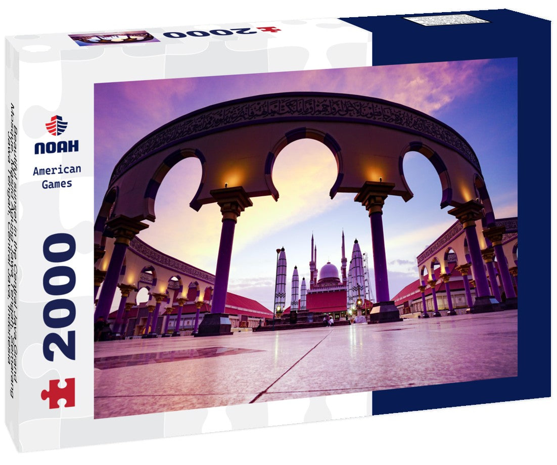Noah Jigsaw Puzzle Beautiful sunset in the Central Java Grand Mosque, Masjid Agung Jawa Tengah, Semarang, Jawa Tengah, Central Java, Indonesia 2000 pieces