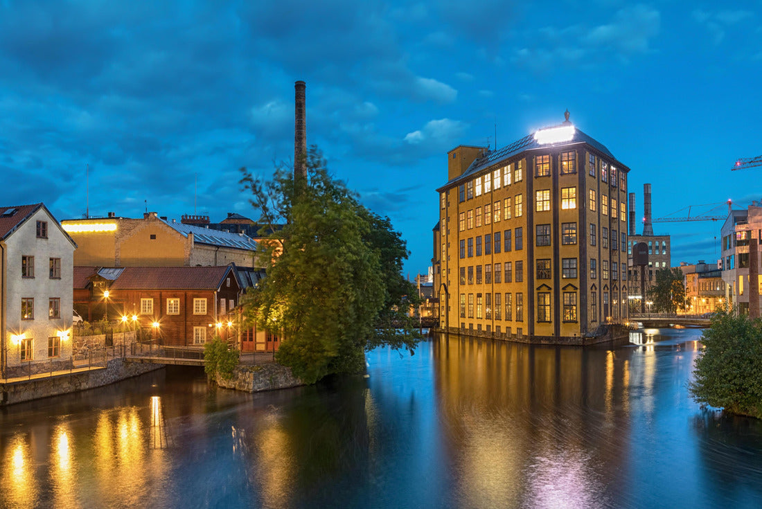 historical textile industrial area and Motala river in Norrkoping, Sweden 2000pc Puzzle
