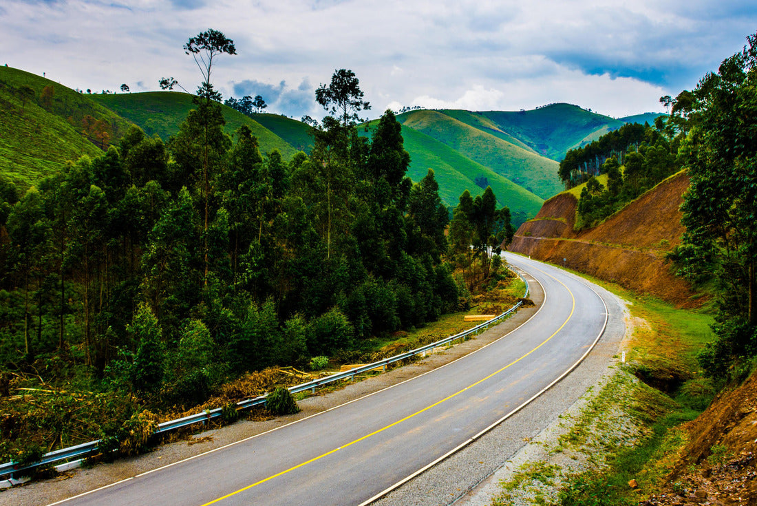 Mountain road in Uganda 2000pc Puzzle