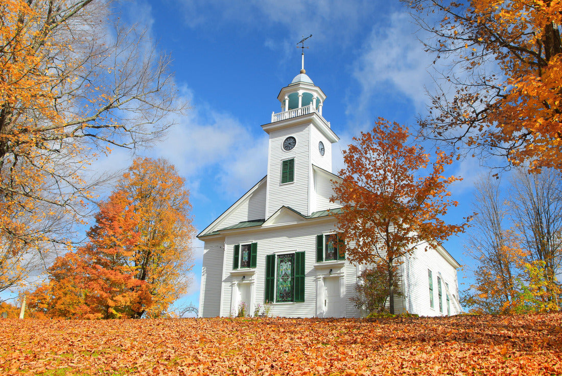 Small church in typical New England town with fall foliage, Vermont 2000pc Puzzle