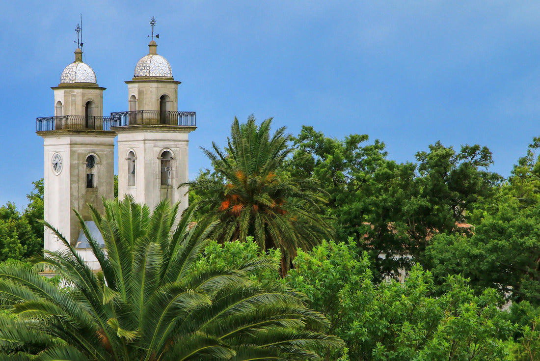 Bell towers of the Basilica of the Holy Pilgrimage in Colonia del Sacramento, Uruguay 2000pc Puzzle