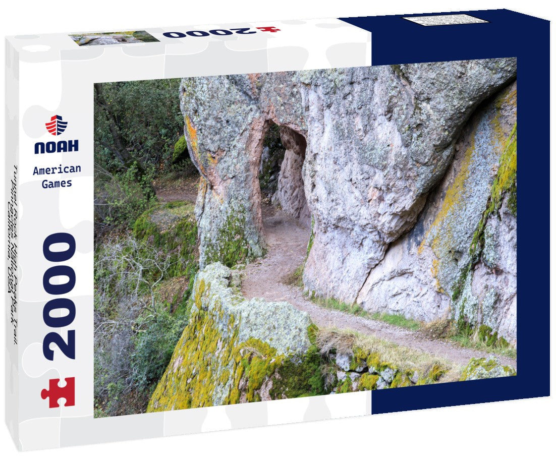 Tunnel Rock High Peaks Trail. Pinnacles National Park, California, USA 2000pc Puzzle