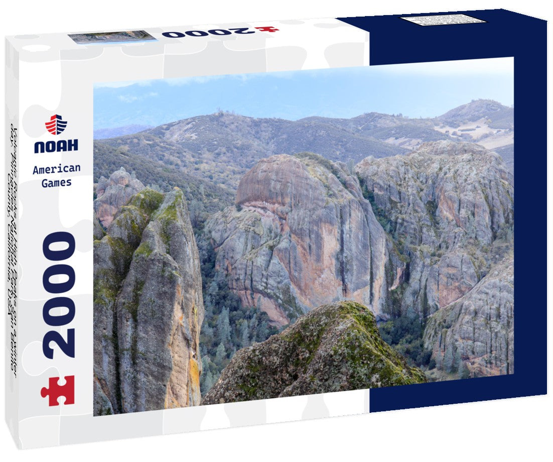 Volcanic Rocks at High Peaks on a winter day. Pinnacles National Park, San Benito County, California, USA 2000pc Puzzle