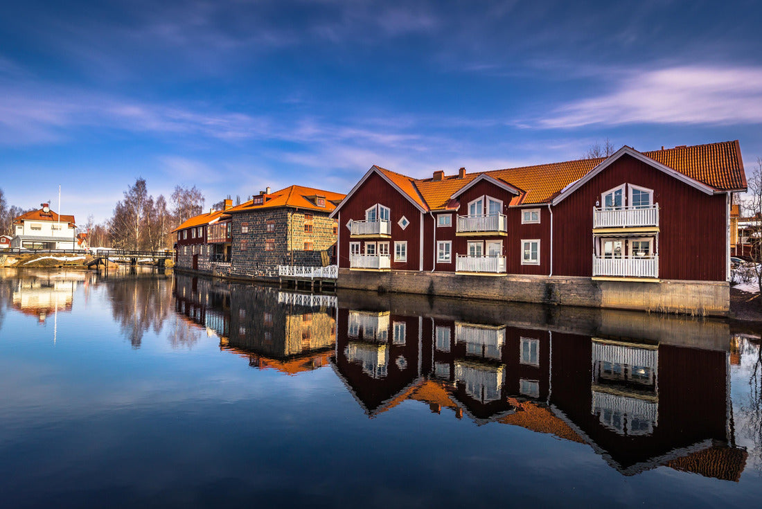 The picturesque wooden houses in the center of the town of Falun in Dalarna, Sweden 2000pc Puzzle