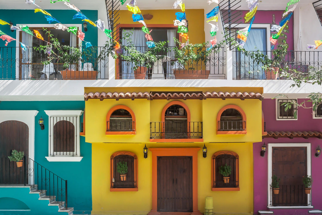 Old streets Puerto Vallarta, Jalisco, Mexico 2000pc Puzzle