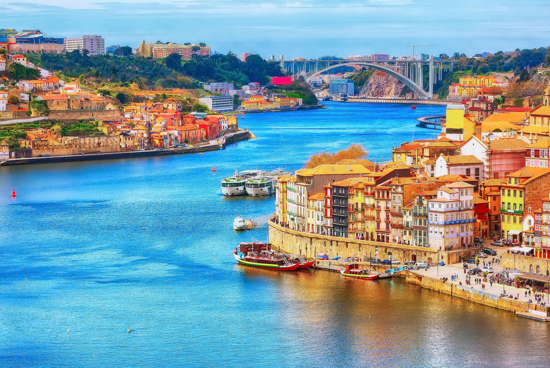 Porto, Portugal Old town of Rimbeira air promenade view with colorful houses, Douro river and boats 2000pc Puzzle