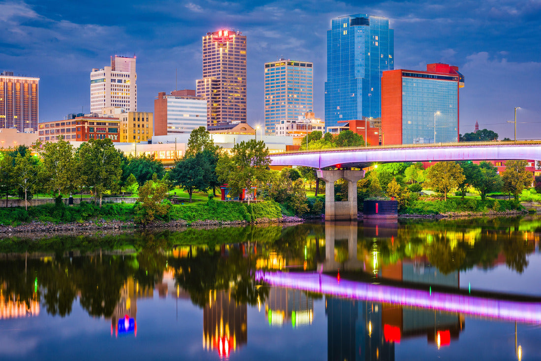 Little Rock, Arkansas, USA skyline at the river at dusk 2000pc Puzzle
