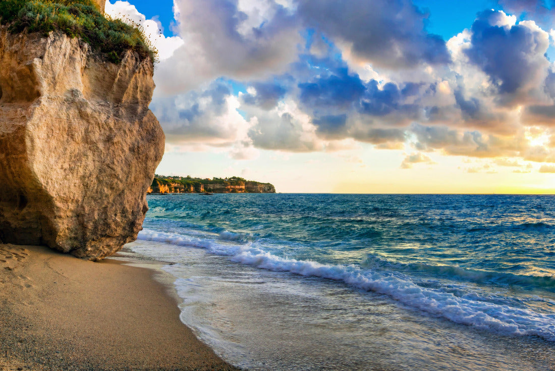 amazing sea sunset at the small hidden beach in Tropea, Calabria, Italy 2000pc Puzzle