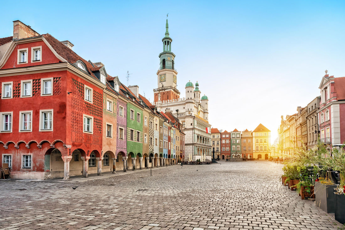 Stary Rynek square with small colorful houses and the old town hall in Poznan, Poland 2000pc Puzzle