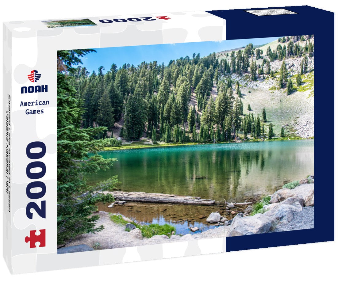 Emerald Lake located in Lassen Volcanic National Park 2000pc Puzzle