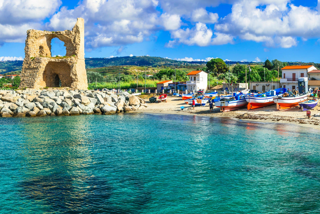 Traditional fishing village of Briatico in Calabria with turquoise sea and ancient sarcaturm. Italy 2000pc Puzzle