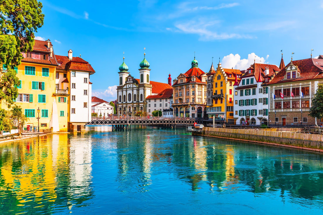 the medieval old town in Lucerne, Switzerland 2000pc Puzzle
