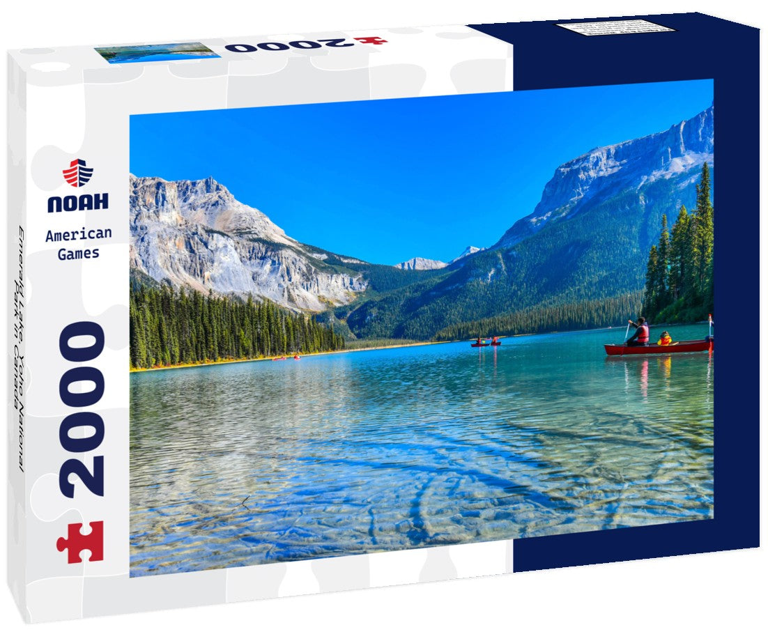 Emerald Lake, Yoho National Park in Canada 2000pc Puzzle