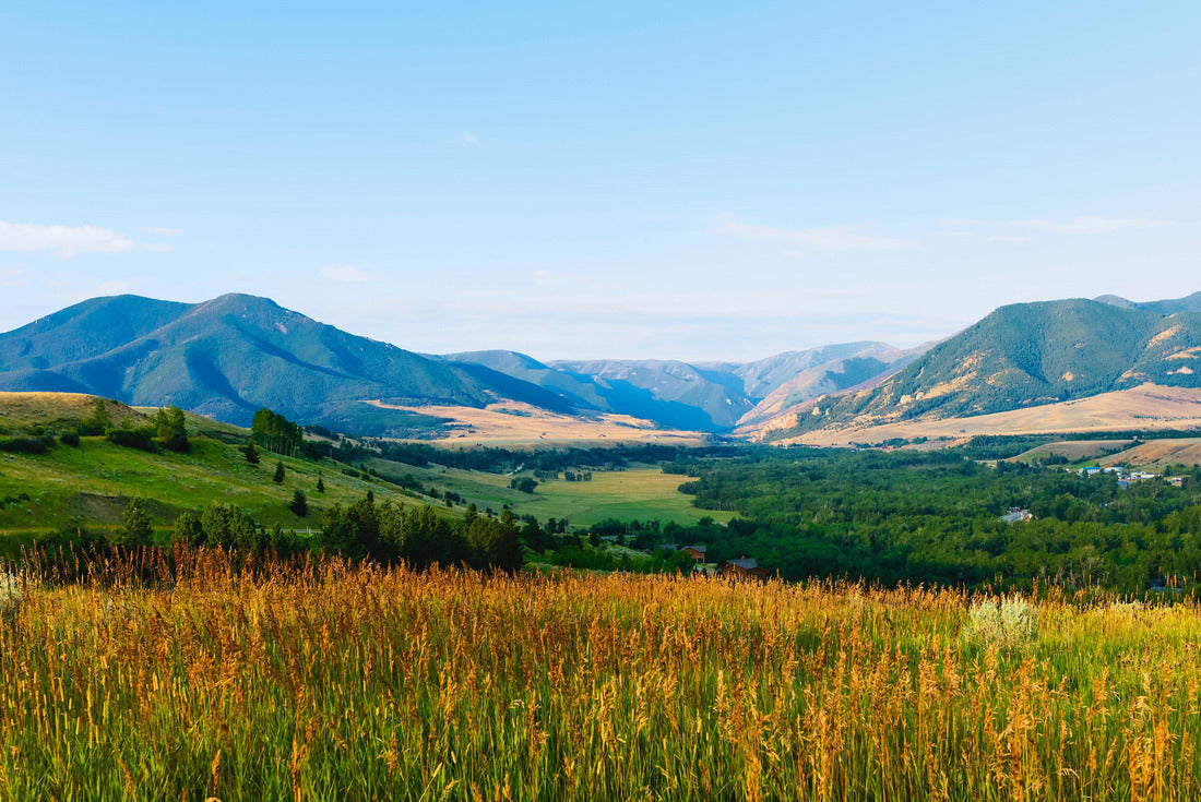 Red Lodge, Montana, USA. The foothills of the Bear Tooth Mountains at dawn as seen from the Bear Tooth Mountain Pass Highway on a fine summer morning near Red Lodge, Montana, USA 2000pc Puzzle