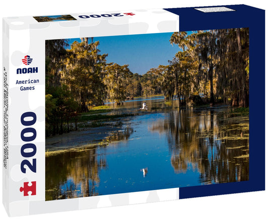 Noah Jigsaw Puzzle Lafayette, Louisiana, USA - White Egret flies in Cajun Swamp & Lake Martin, near Breaux Bridge and Lafayette Louisiana 2000 pieces