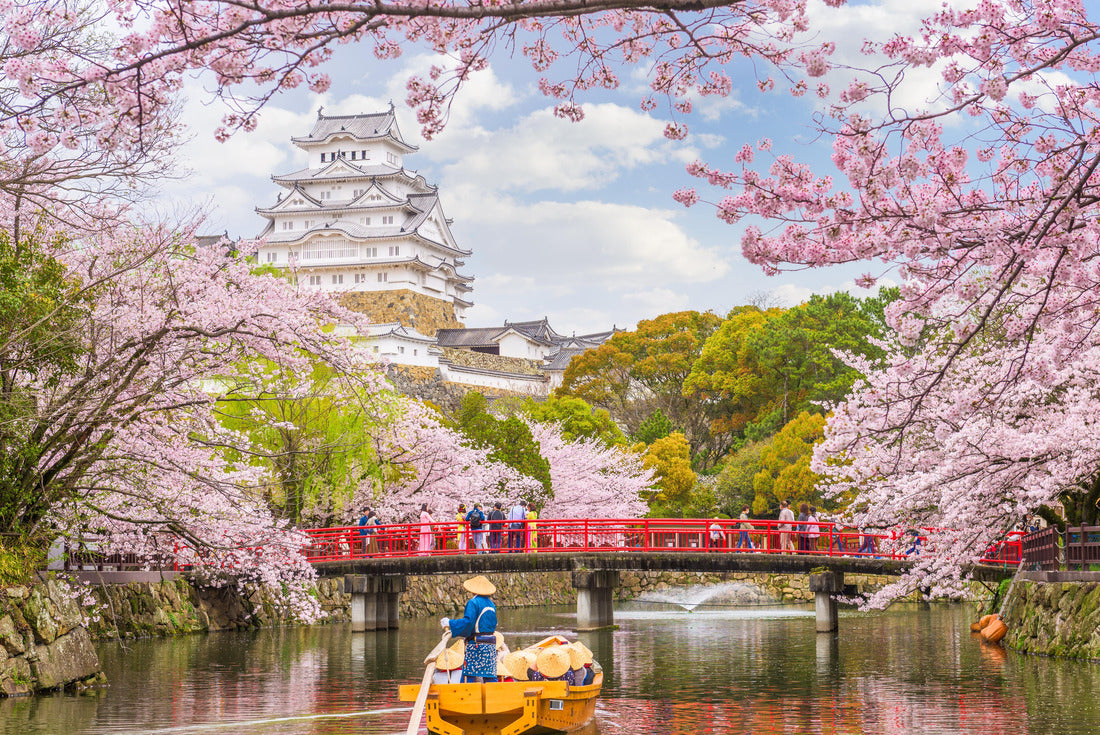 Himeji, Japan at Himeji Castle in spring with visitors for the cherry blossom season 2000pc Puzzle