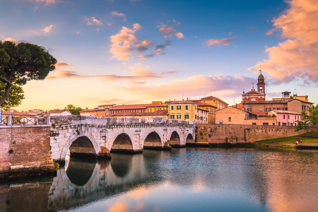 Rimini cityscape. Tiberius Bridge famous sights in Rimini at dawn. Summer sunrise in the historic center of Rimini 2000pc Puzzle
