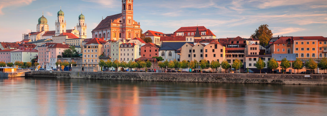 Noah Jigsaw Puzzle Passau skyline, Germany. Cityscape of Passau skyline, Bavaria, Germany at autumn sunset panorama 1000 pieces
