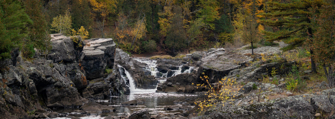 Noah Jigsaw Puzzle Beautiful fall landscape in Jay Cooke State Park in the fall season panorama 1000 pieces