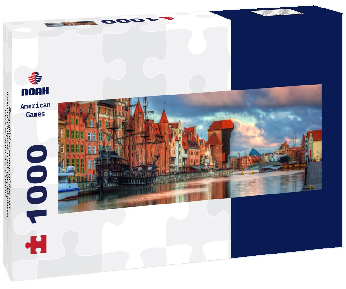 Noah Jigsaw Puzzle Beautiful scenery of the old town of Gdansk over the Motlawa river at sunrise, Poland panorama 1000 pieces