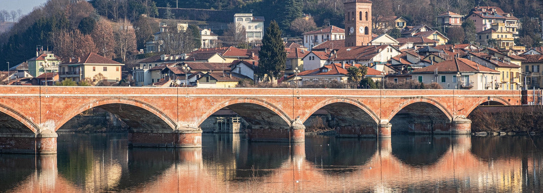 Noah Jigsaw Puzzle Beautiful view of the Po River near San Mauro Torinese panorama 1000 pieces