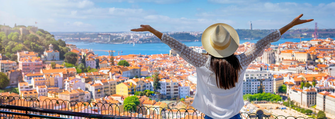 Noah Jigsaw Puzzle A happy tourist woman overlooks the colorful old town Alfama of Lisbon city, Portugal, and castle Sao Jorge on her sightseeing trip panorama 1000 pieces
