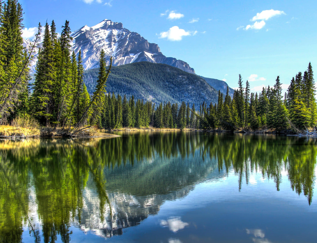 ImagiCan Jigsaw Puzzle Cascade Mountain as seen from the rim of the Bow River in Banff National Park, Alberta 1000 pieces