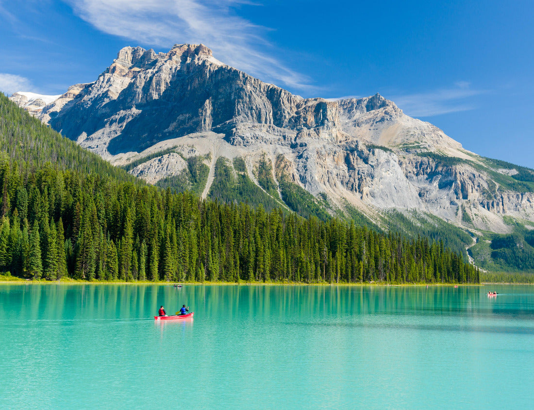 ImagiCan Jigsaw Puzzle Canoeing on Emerald Lake in Yoho National Park 1000 pieces