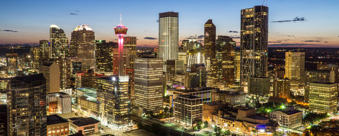 Downtown Calgary Skyline at summer sunset, Alberta, Canada 2000pc Panoramic Puzzle