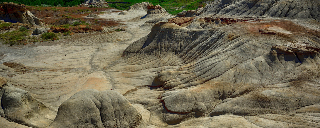 Dinosaur Provincial Park Alberta 2000pc Panoramic Puzzle