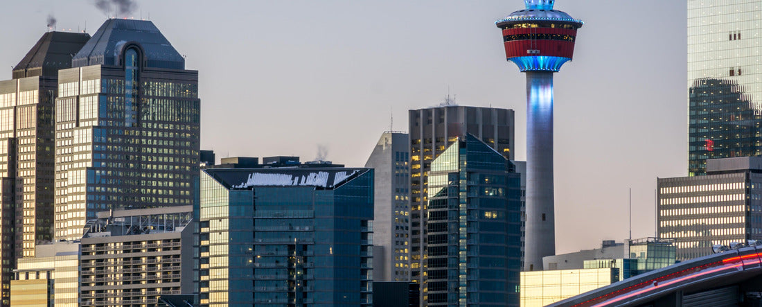 Calgary skyline at sunset, Alberta, Canada 2000pc Panoramic Puzzle