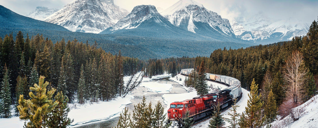 Bow Valley and Rocky Mountains in Banff National Park, Alberta 2000pc Panoramic Puzzle