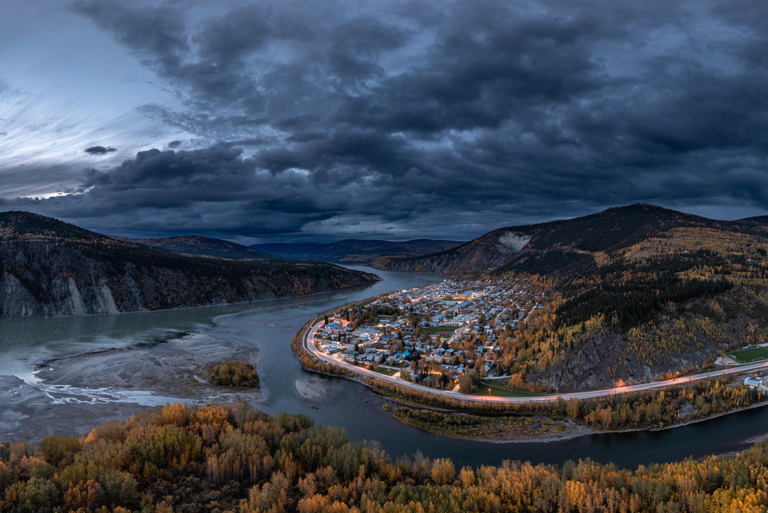 Dawson City Yukon 2000pc Puzzle