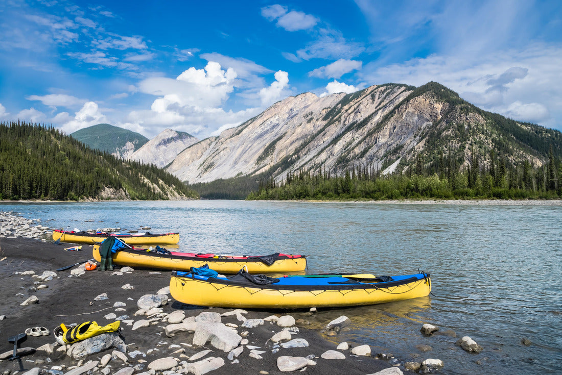 ImagiCan Jigsaw Puzzle The source of the Nahanni River 2000 pieces