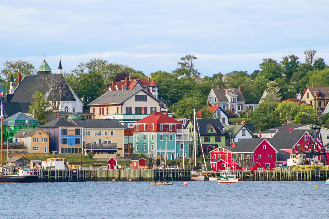 Waterfront of Lunenburg, Nova Scotia 2000pc Puzzle