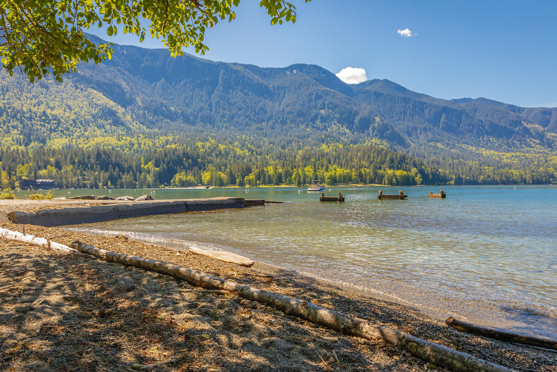 Beautiful view of Cultus Lake, BC, Canada, Chilliwack 2000pc Puzzle