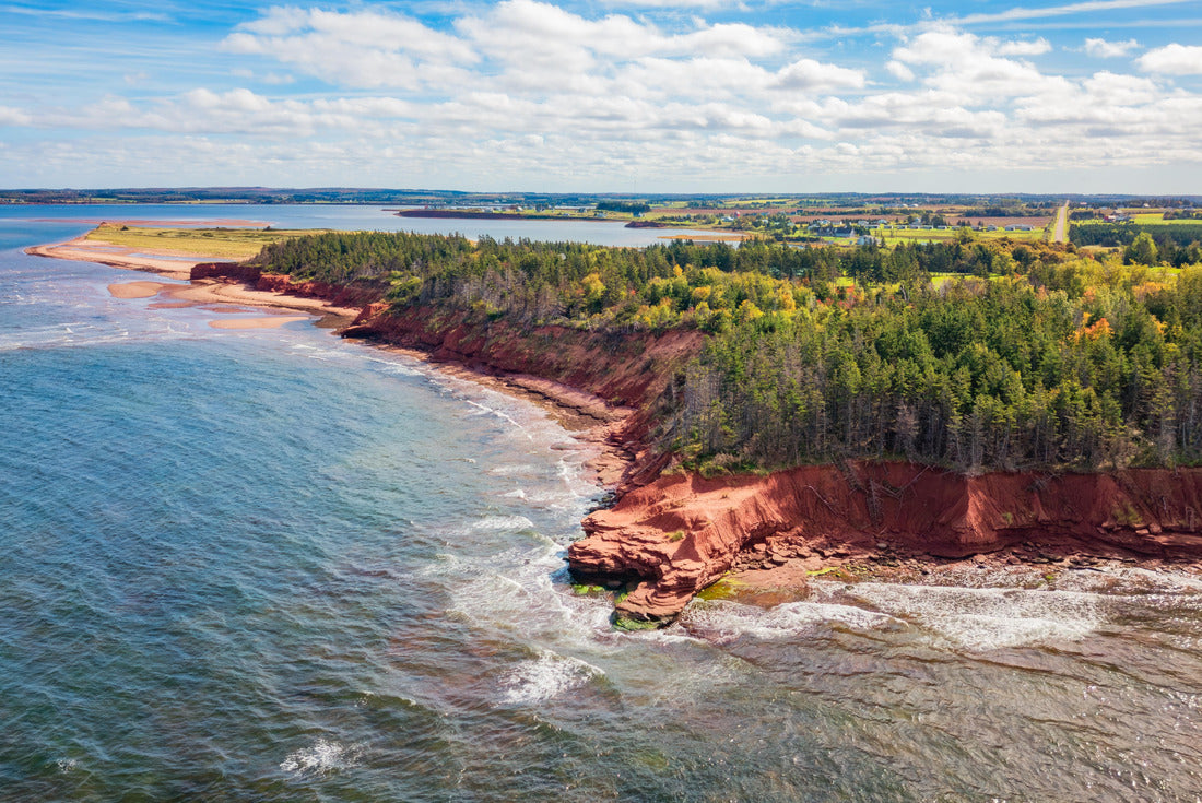 Rocky coast at the Atlantic Ocean. Prince Edward Island, Canada 2000pc Puzzle