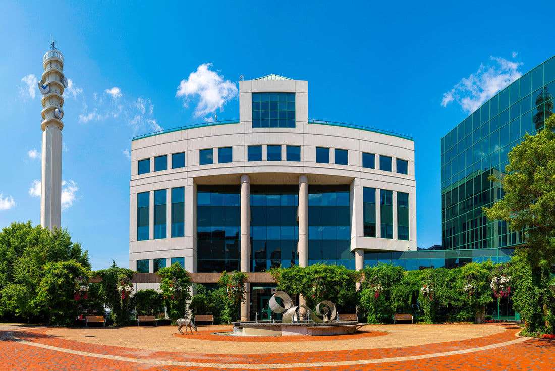ImagiCan Jigsaw Puzzle City Hall building and downtown skyline in New Brunswick, Canada 2000 pieces