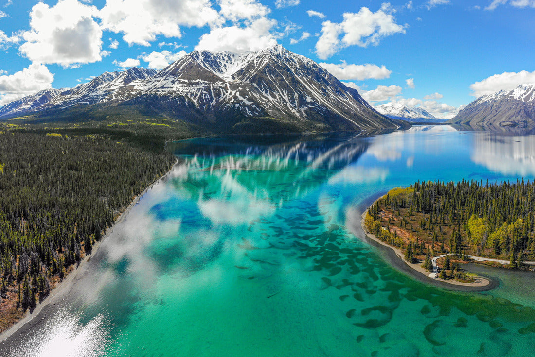 ImagiCan Jigsaw Puzzle Kathleen Lake, Haines Junction, Yukon Territory, Canada during summer time 2000 pieces