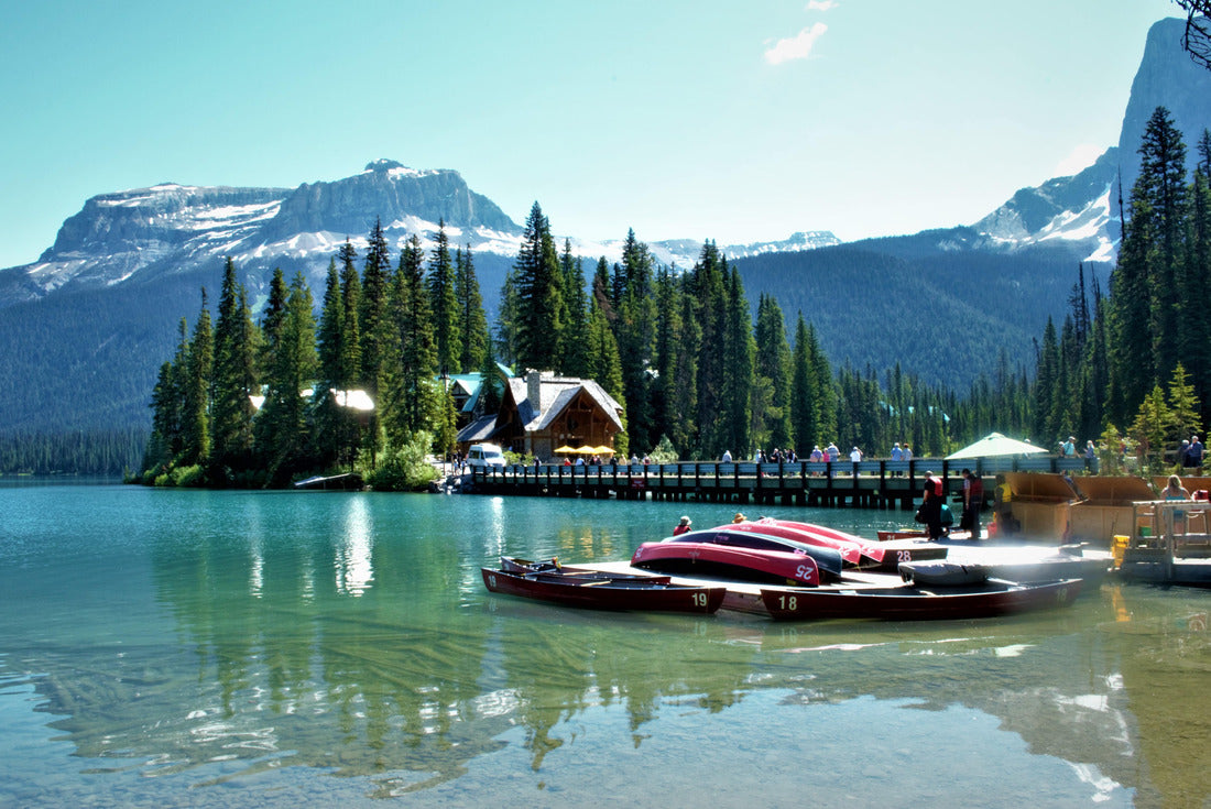 The spectacular scenery of Emerald Lakes and Wapta Falls in Yoho National Park 2000pc Puzzle