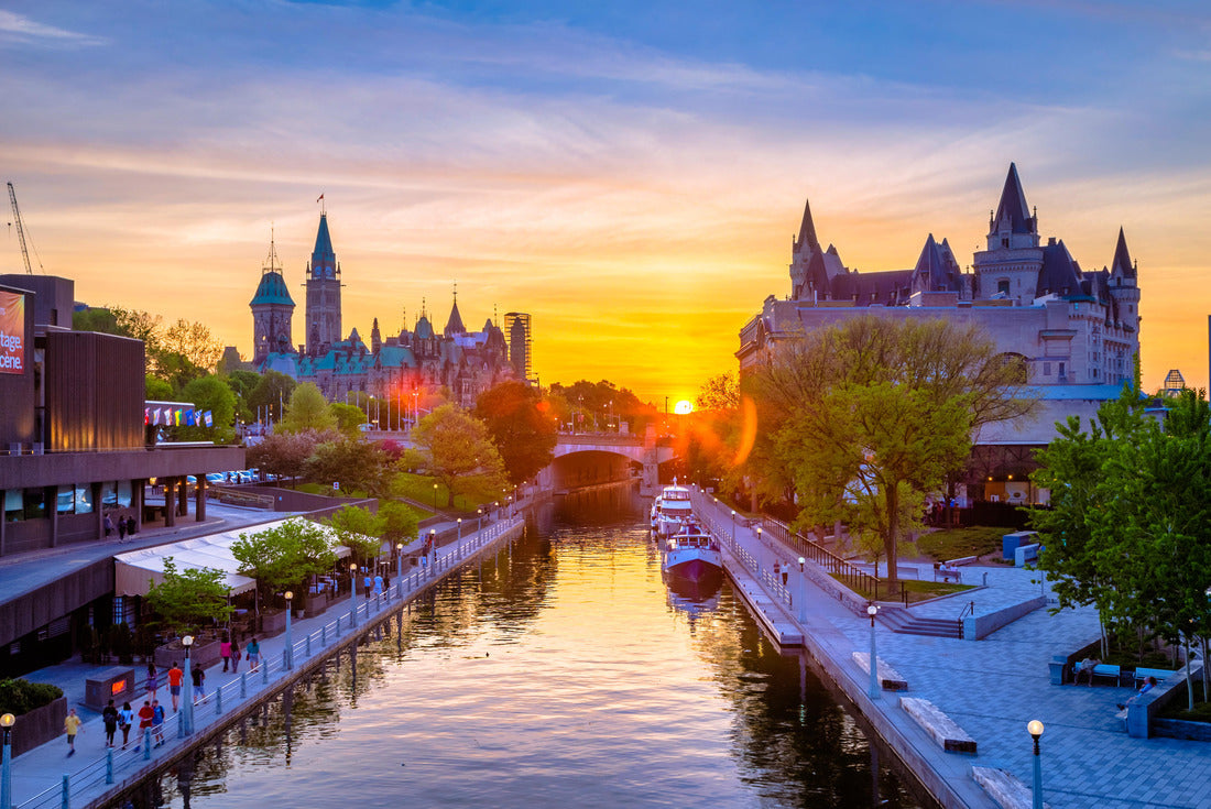 Ottawa city buildings and Rideau Canal from Mackenzie King Bridge at sunset 2000pc Puzzle