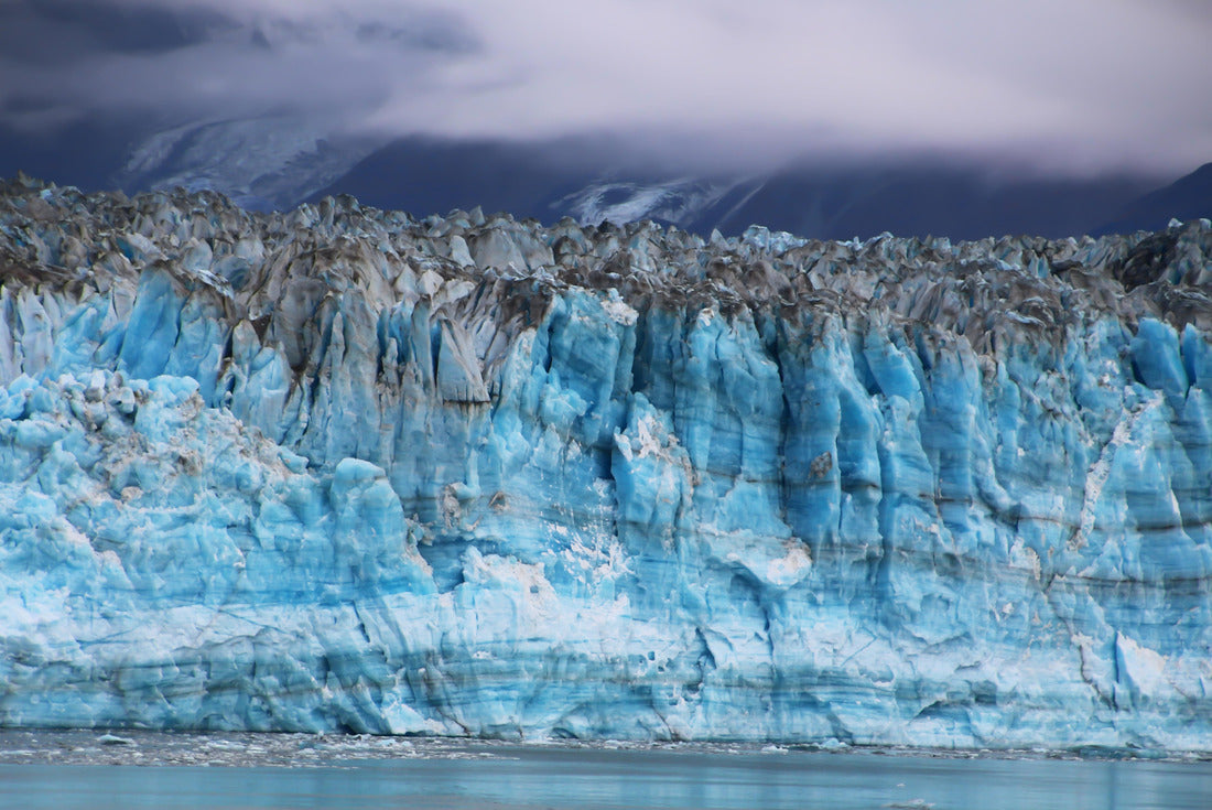 Hubbard Glacier, a glacier in the state of Alaska and the Yukon Territory in Canada 2000pc Puzzle