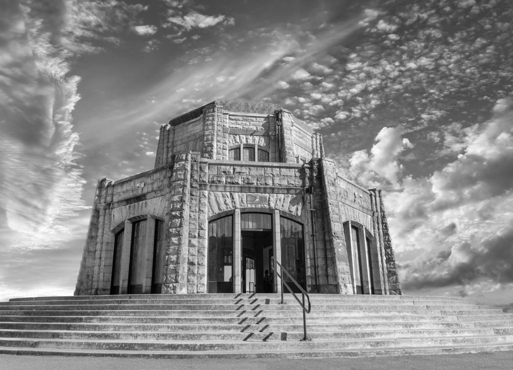 Vista House, Oregon, USA is a museum at Crown Point in Multnomah County, Oregon, that also serves as a memorial to Oregon pioneers in black white