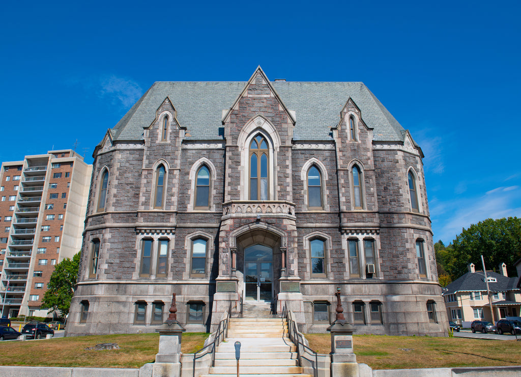 Worcester County Courthouse and Registry of Deeds at 82 Elm Street in downtown Fitchburg, Massachusetts, USA